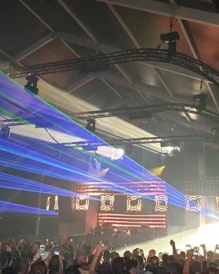 Trash Panda Techno concert