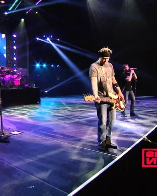 3 Doors Down Alternative concert
