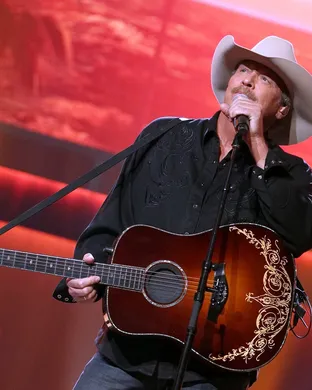 Alan Jackson Country concert