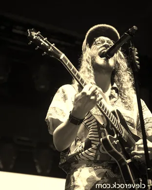 Allen Stone Alternative concert