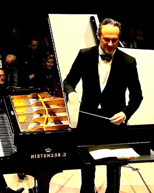 Andrey Gugnin Classical concert