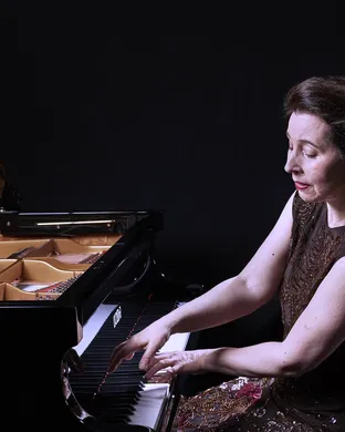 Angela Hewitt Classical concert