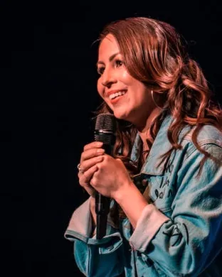 Anjelah Johnson-Reyes Comedy concert