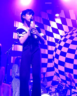 Annie DiRusso Pop concert