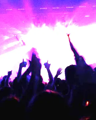 Asumuh Pop concert
