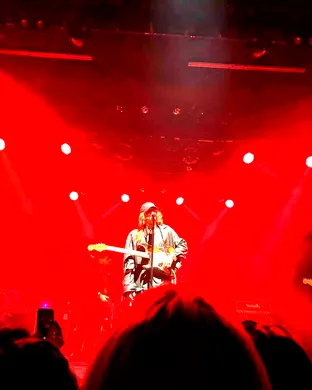 Ava Maybee Alternative concert