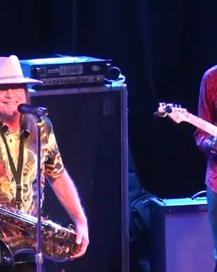 Bobby Gray Latin concert
