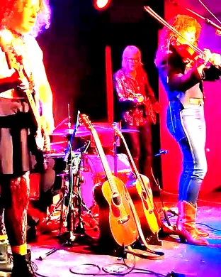 Bonnie Whitmore Country concert