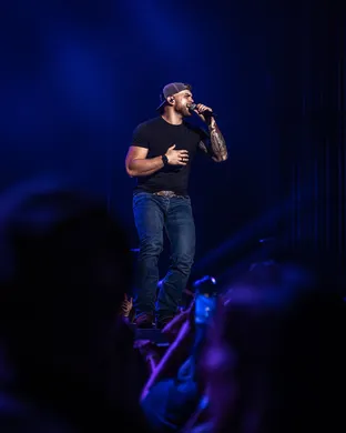 Brandon Davis Country concert