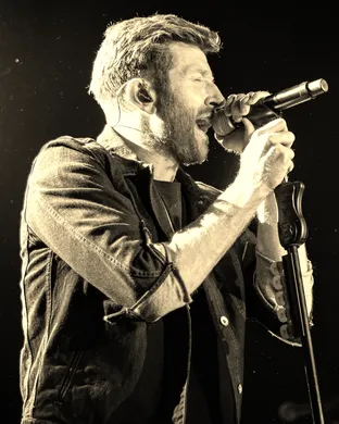 Brett Eldredge Country concert
