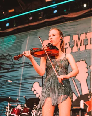 Bronwyn Keith-Hynes Country concert