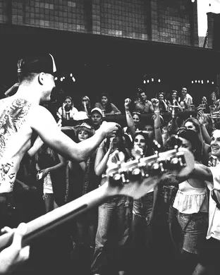 Cameron Whitcomb Country concert