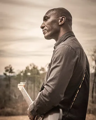 Cedric Burnside Pop concert