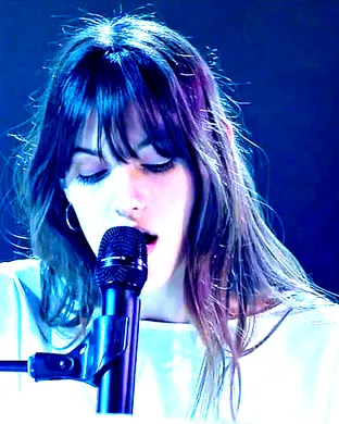 Charlotte Cardin Pop concert