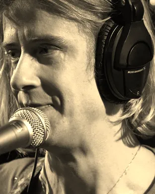 Christopher Owens Alternative concert