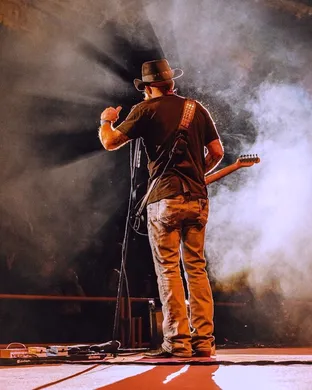 Cody Jinks Country concert