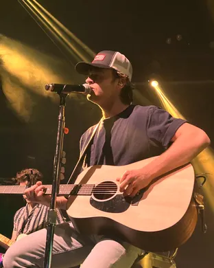 Conner Smith Country concert