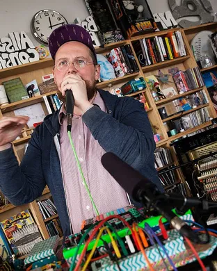 Dan Deacon Alternative concert
