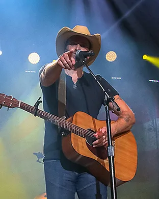 Dean Brody Country concert
