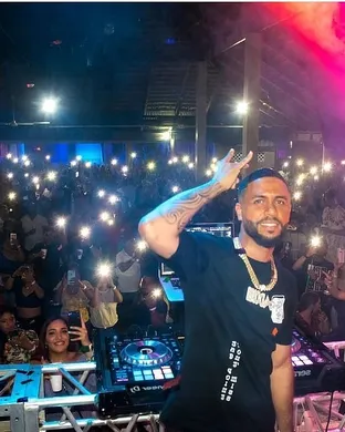 DJ Adoni Techno concert