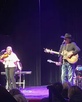 Doug Stone Country concert