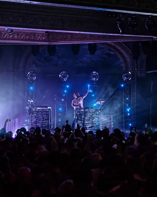 Elderbrook Techno concert