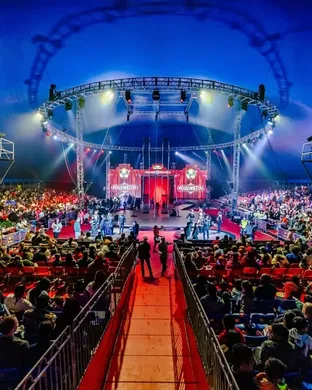 Garden Bros Nuclear Circus Circus concert