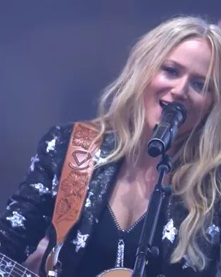 Jewel Alternative concert