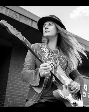 Joanne Shaw Taylor Pop concert