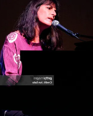 Karla Bonoff  Pop concert