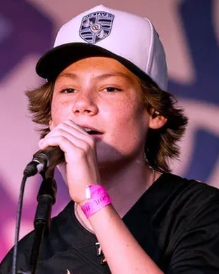 Maddox Batson Country concert