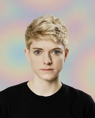 Mae Martin Comedy concert
