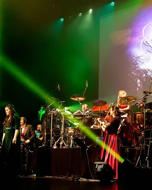 Mannheim Steamroller Christmas New concert