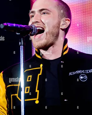 Mike Posner Pop concert