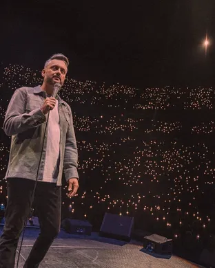 Nate Bargatze Comedy concert