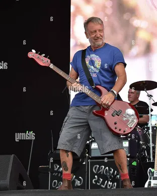 Peter Hook And The Light Alternative concert