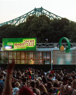 Piknic Electronik Festival concert