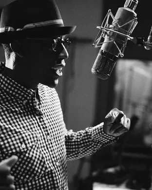 Raphael Saadiq R&b concert
