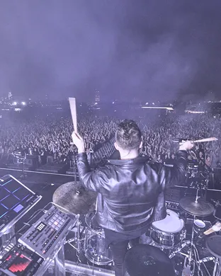 Rufus Du Sol Techno concert