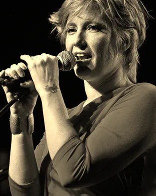 Sixpence None the Richer Pop concert