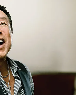 Smokey Robinson Alternative concert