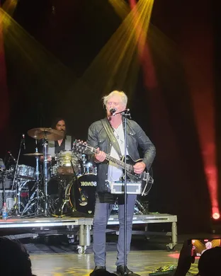 Tom Cochrane Festival concert