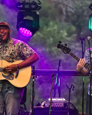 Yonder Mountain String Band Alternative concert