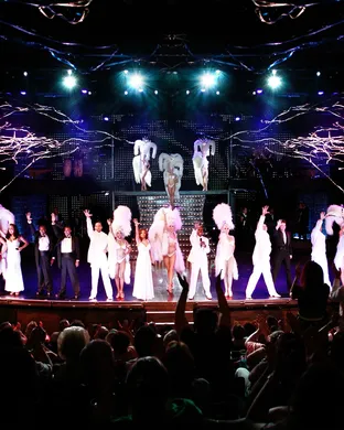Zombie Burlesque Las show